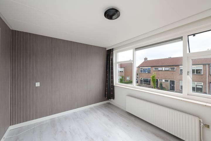 Foto 24 van Ds.Talmastraat 43