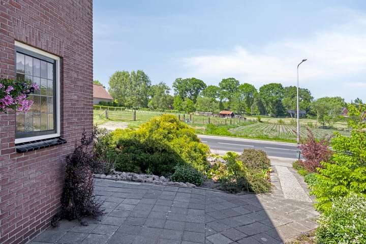 Foto 30 van Almelosestraat 49-A