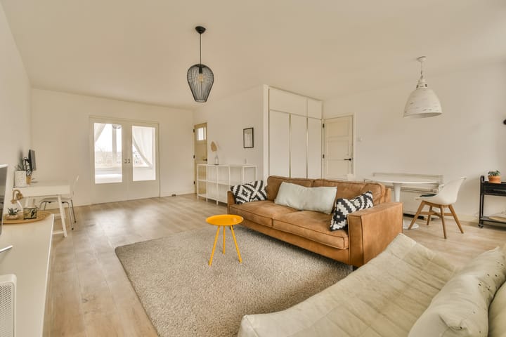 Photo 5 of Van Leijenberghlaan 391-4