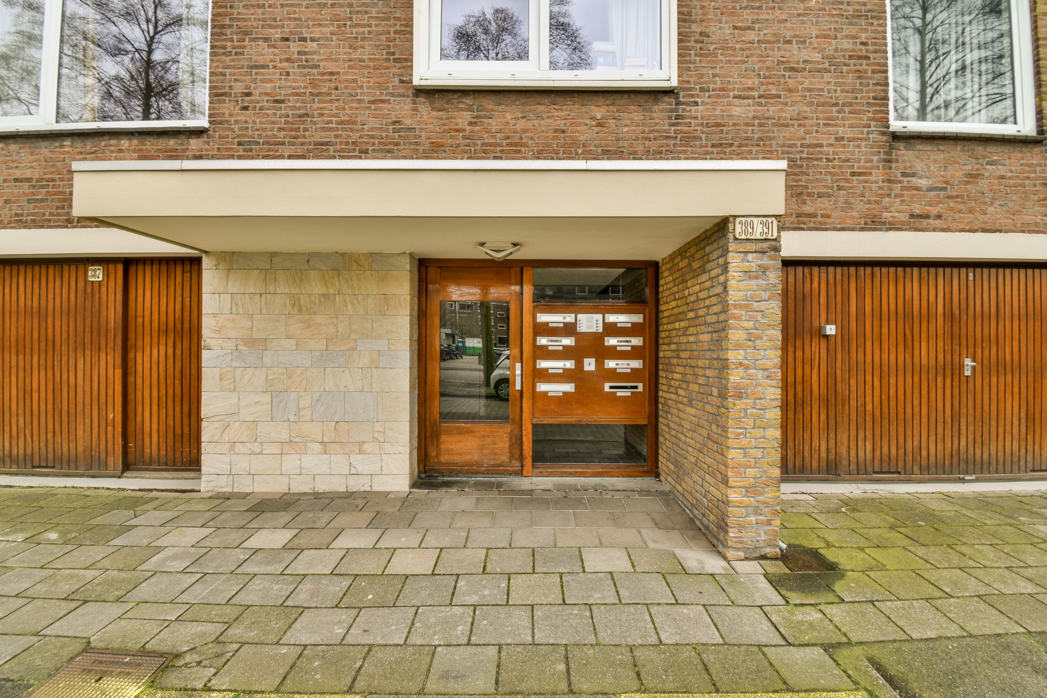 Photo 6 of Van Leijenberghlaan 391-4