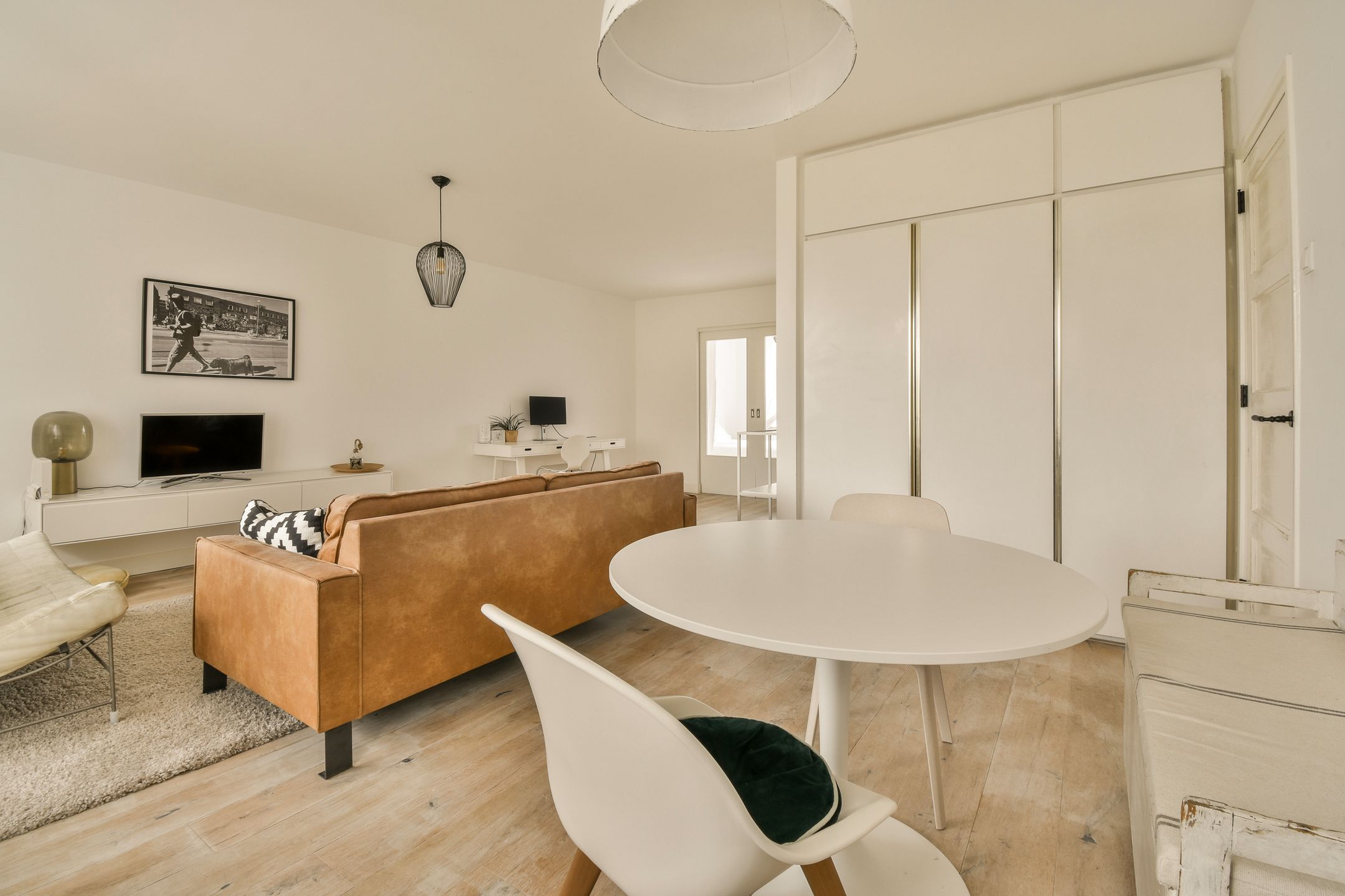 Photo 9 of Van Leijenberghlaan 391-4