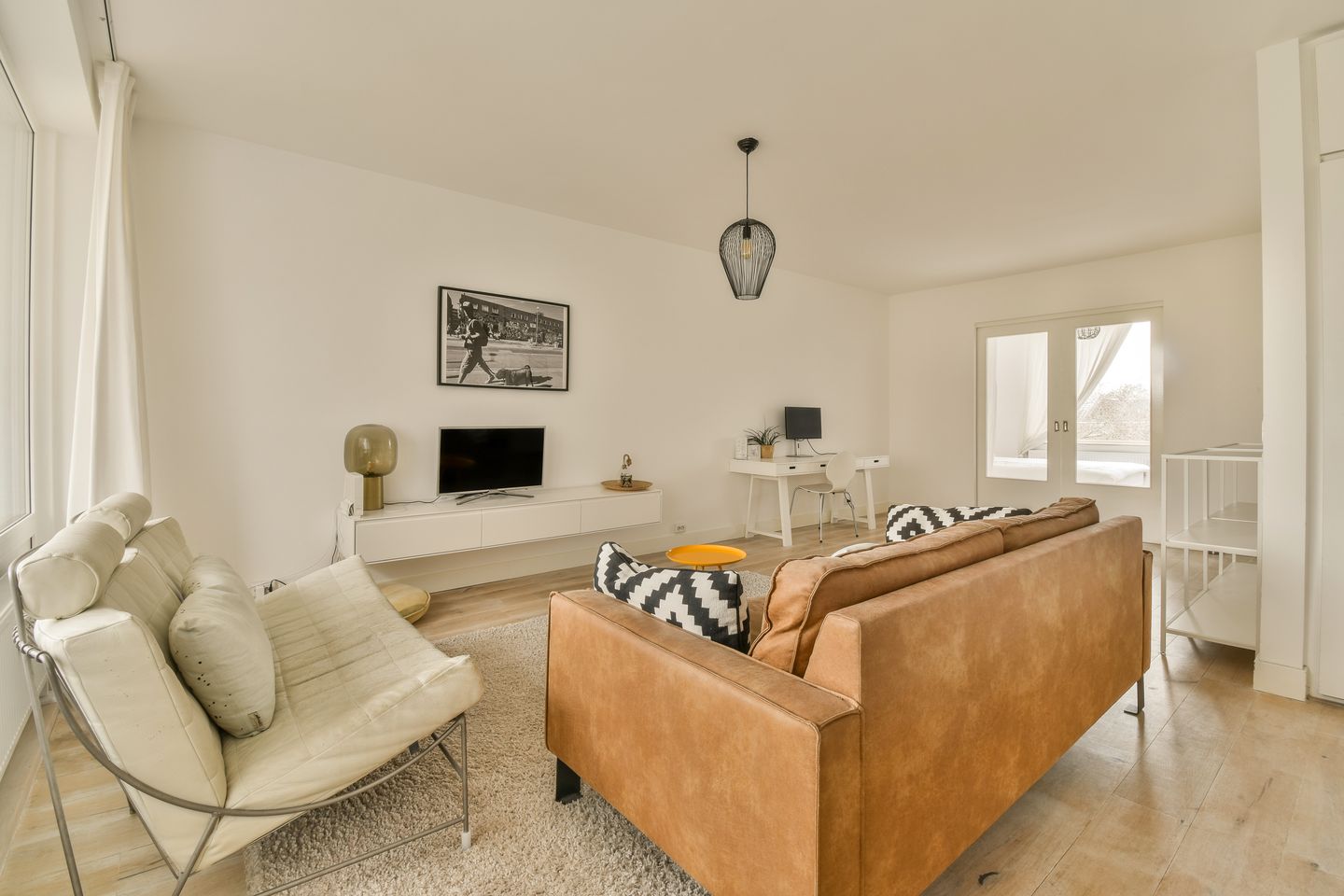 Photo 10 of Van Leijenberghlaan 391-4