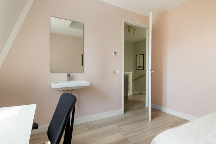 Foto 42 van De Leggende Osstraat 9