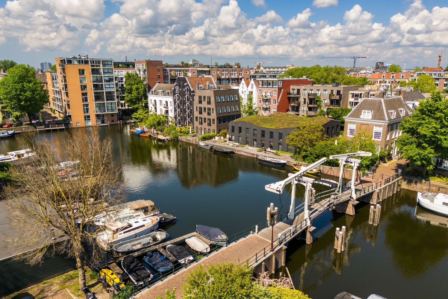 Foto 4 van Vierwindenstraat 143