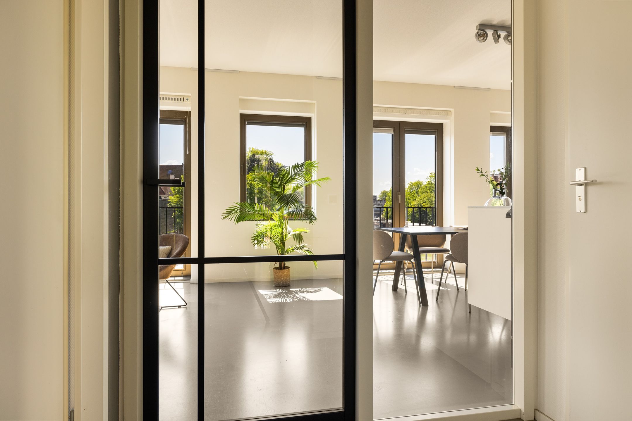 Foto 9 van Vierwindenstraat 143