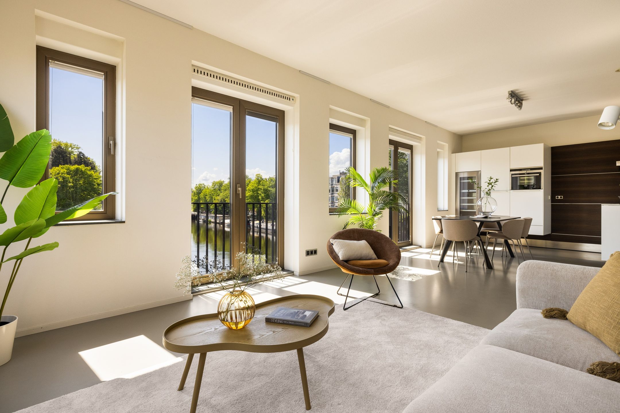 Foto 15 van Vierwindenstraat 143