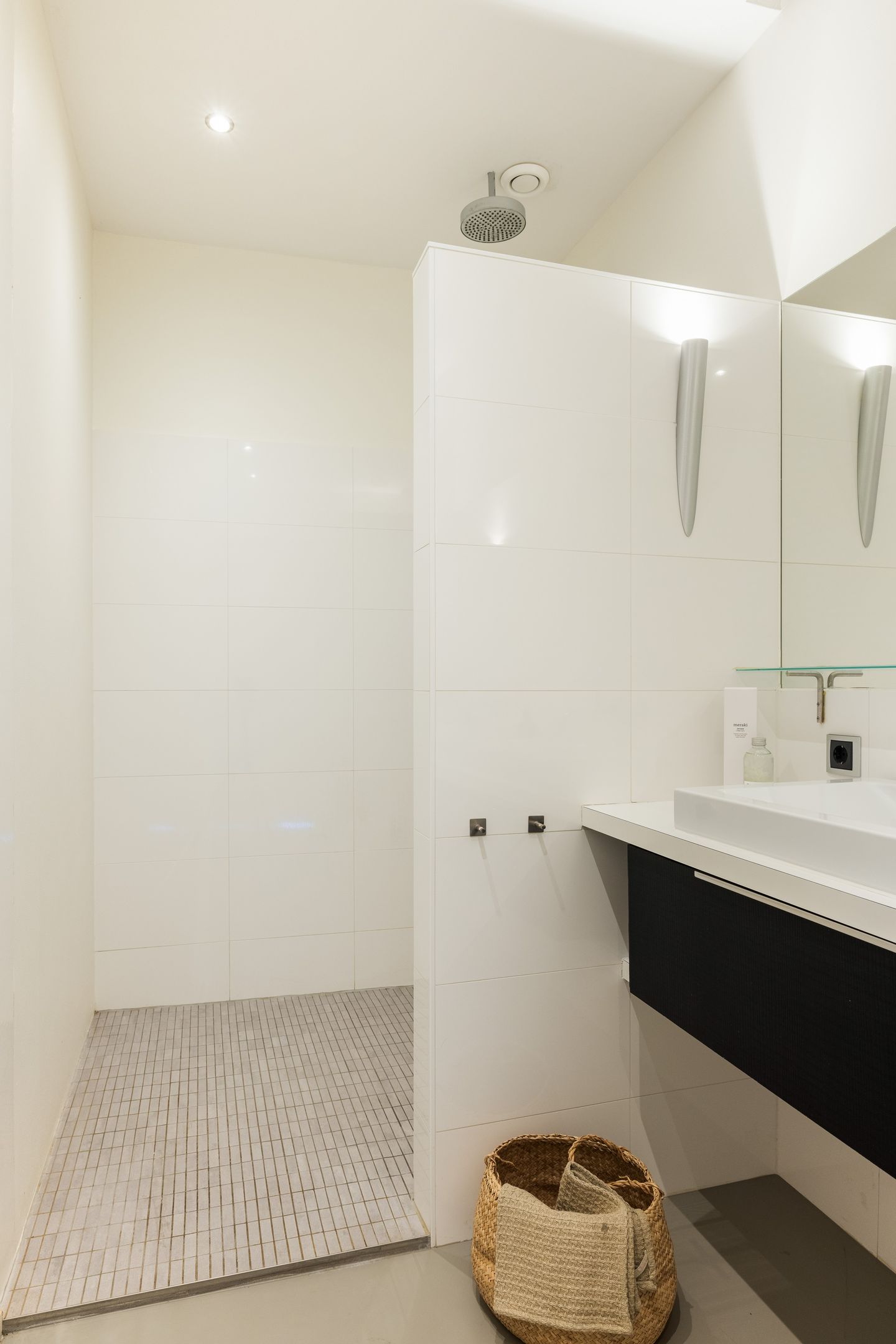 Foto 35 van Vierwindenstraat 143