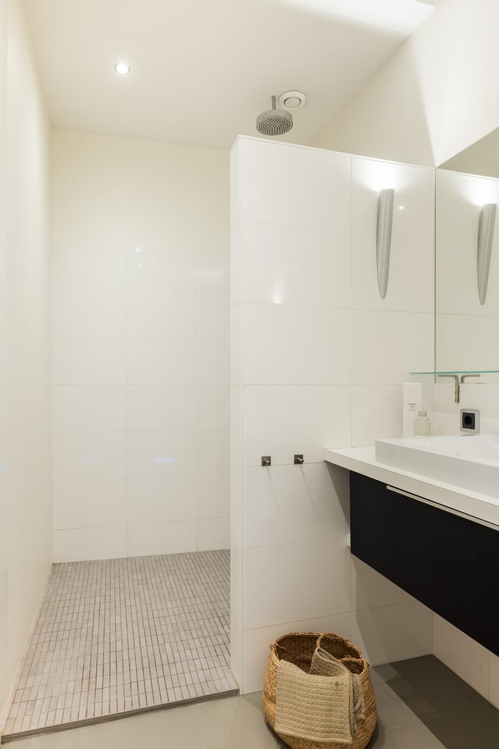 Foto 35 van Vierwindenstraat 143