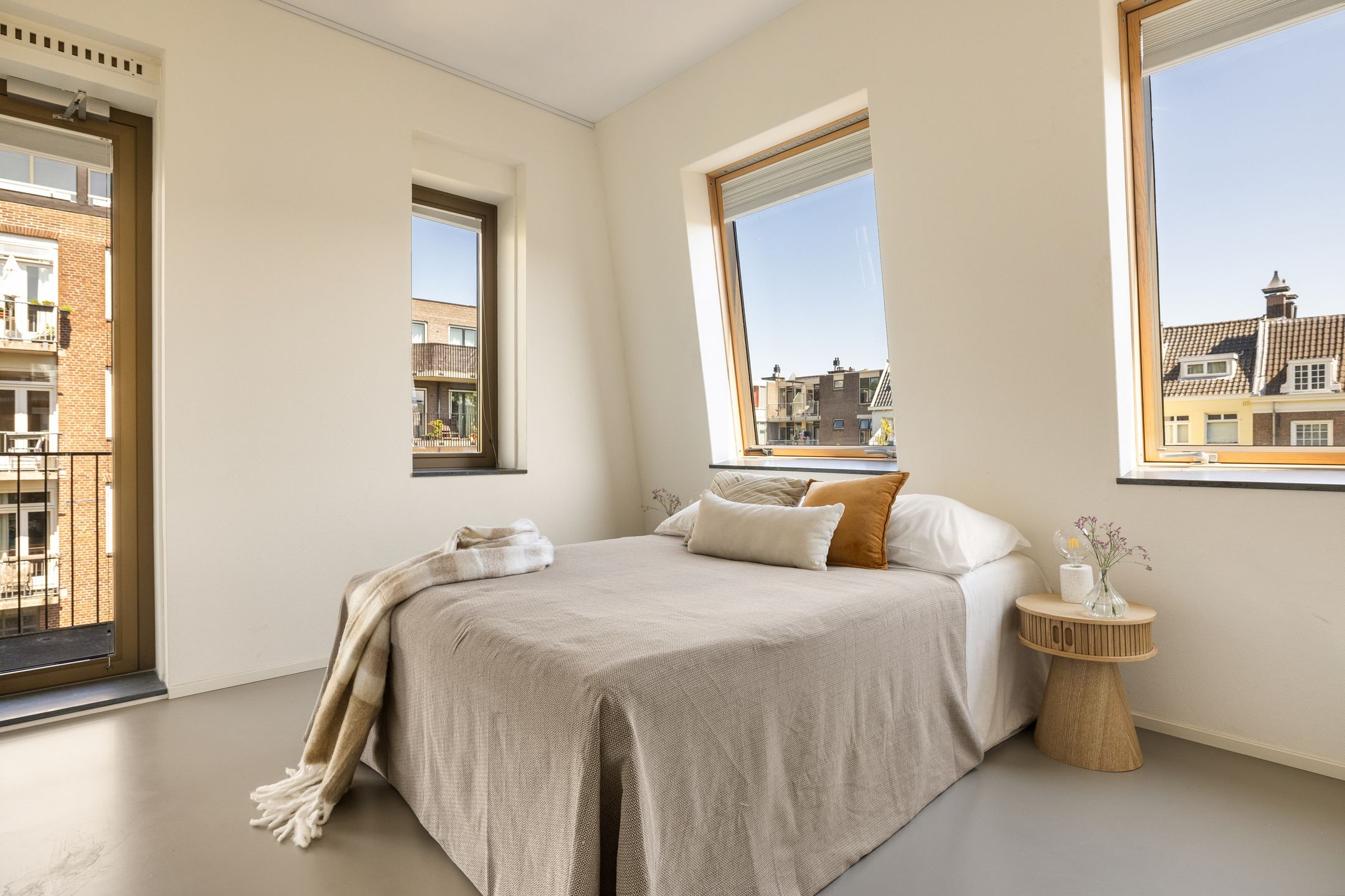 Foto 42 van Vierwindenstraat 143