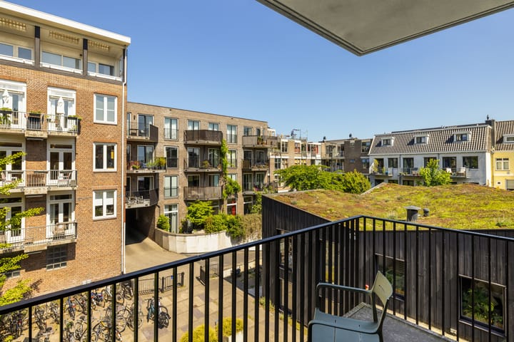 Foto 45 van Vierwindenstraat 143