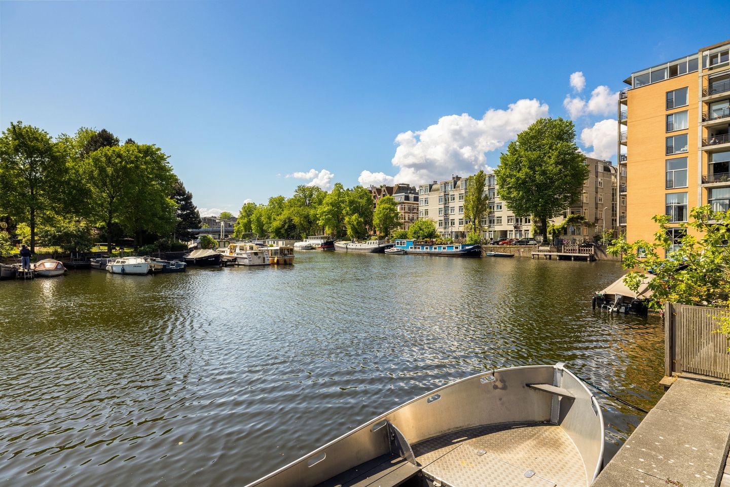 Foto 50 van Vierwindenstraat 143