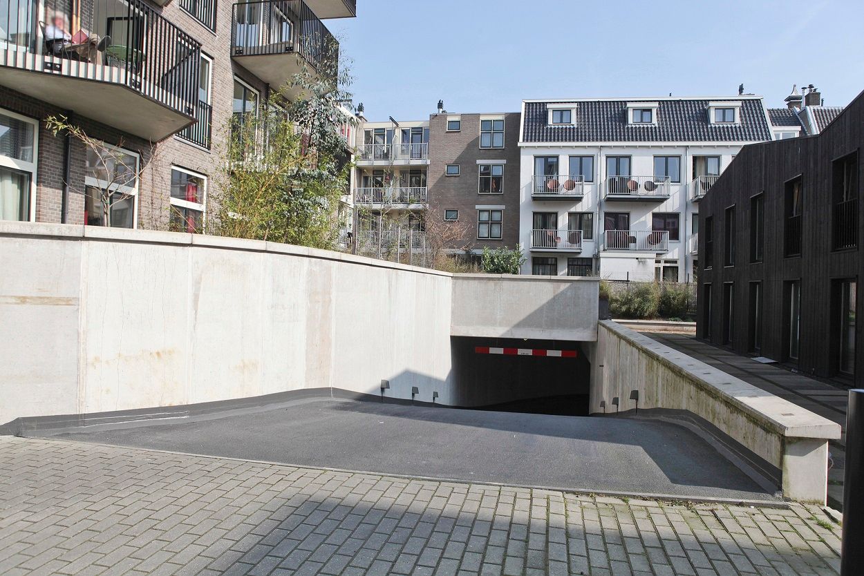 Foto 51 van Vierwindenstraat 143