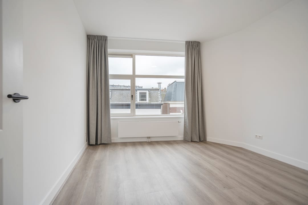 Photo 8 of Marcelisstraat 100