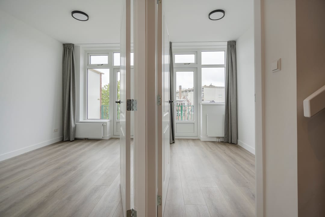 Photo 11 of Marcelisstraat 100