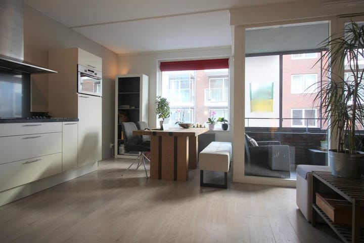 Photo 5 of Pablo Picassostraat 191