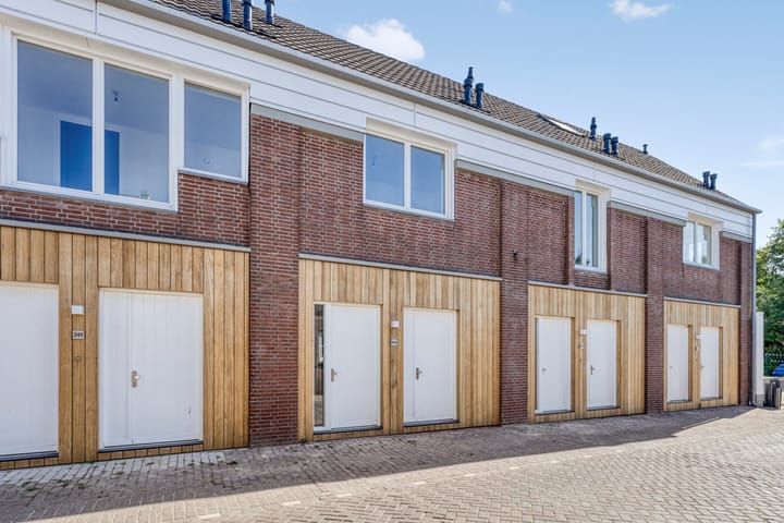 Foto 1 van Zeedijk 24-E