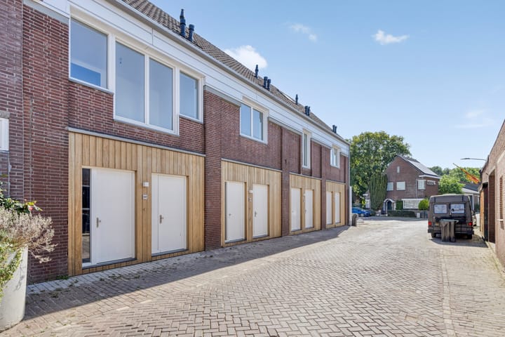 Foto 32 van Zeedijk 24-E