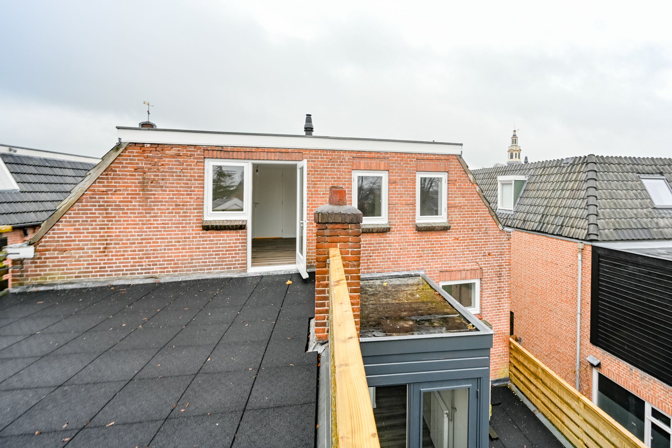 Photo 27 of Synagogepad 2