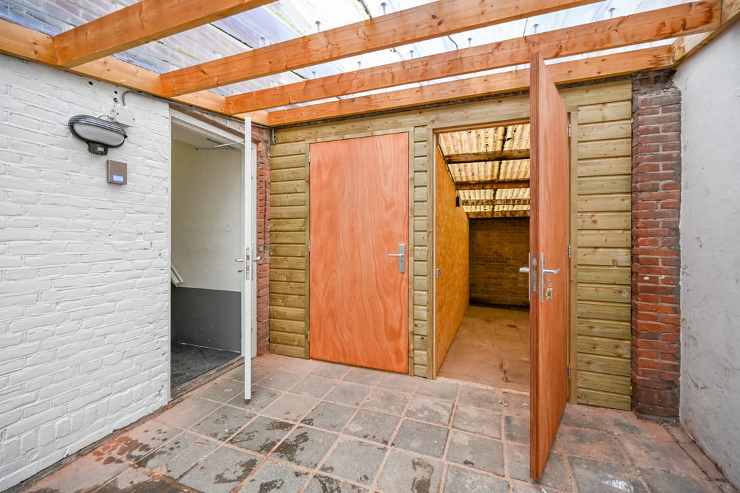 Photo 28 of Synagogepad 2