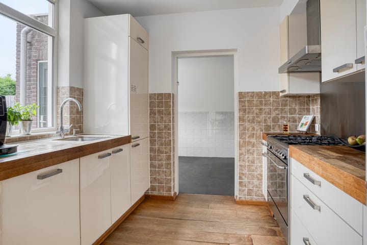 Foto 10 van Helster 3