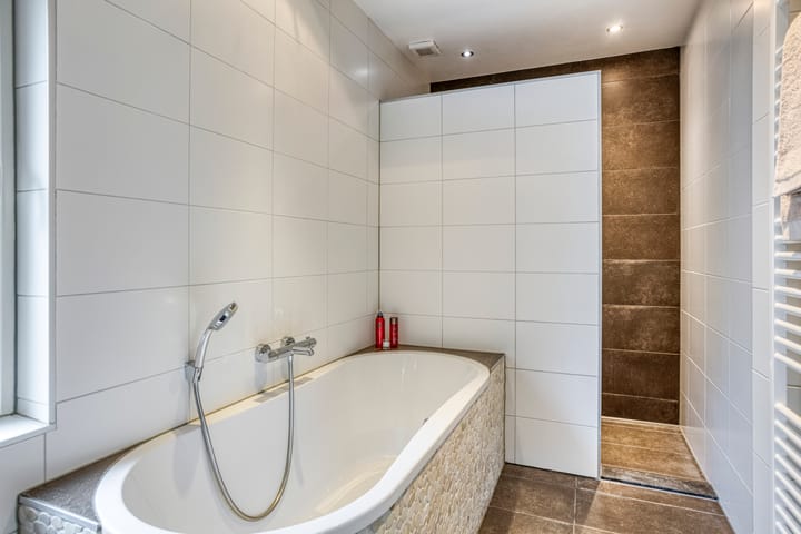 Foto 23 van Helster 3