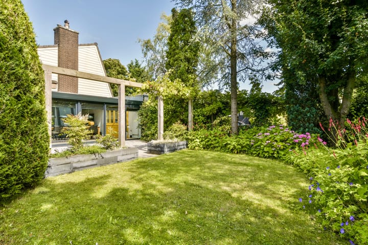 Foto 2 van Prins Clauslaan 5