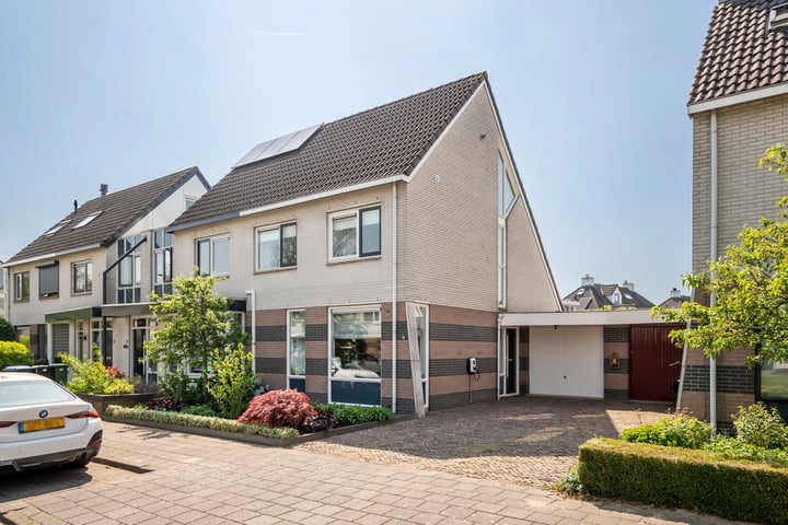 Dijkmanzoet 70