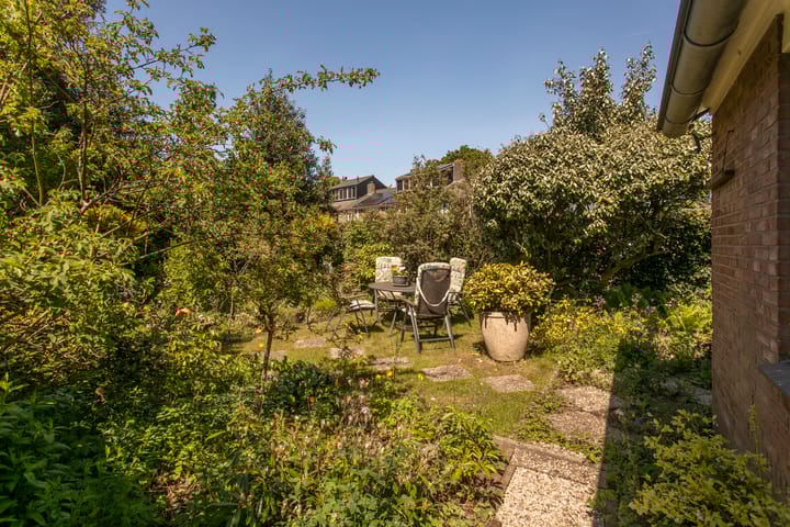 Foto 26 van Ferdinand Bollaan 13