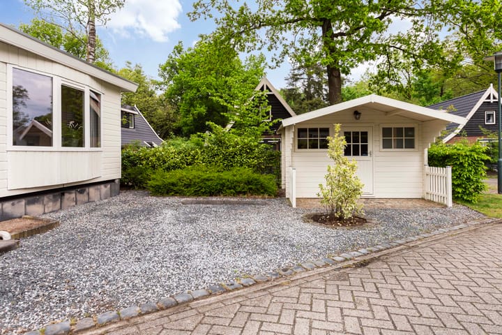 Photo 3 of Koningsweg 14-H16