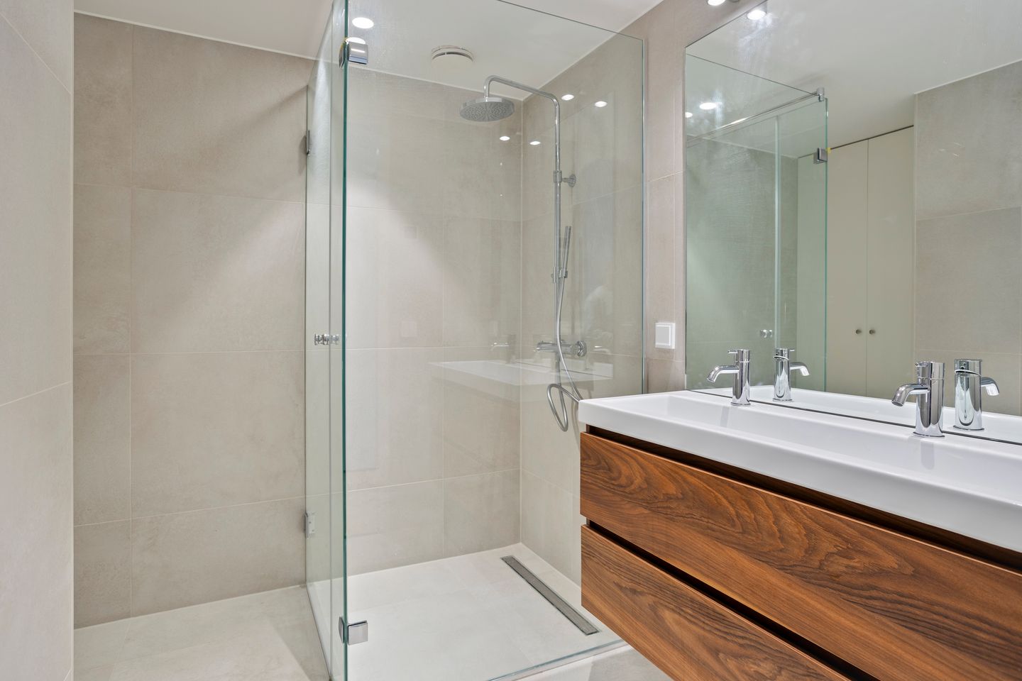 Foto 19 van Brabantse Turfmarkt 93-B