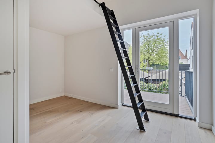 Photo 20 of Brabantse Turfmarkt 93-B