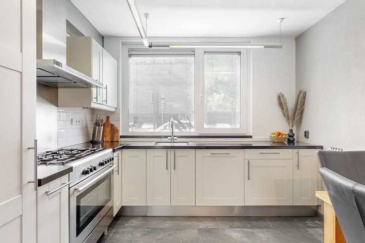 Foto 11 van Brenner 64