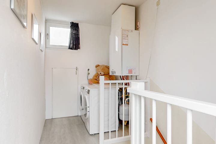 Foto 23 van Brenner 64