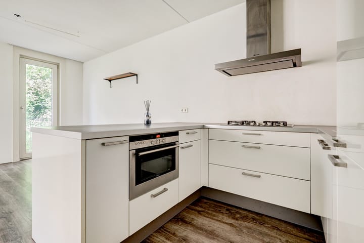 Photo 11 of Reinaldstraat 35