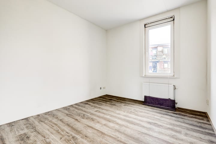 Photo 13 of Reinaldstraat 35