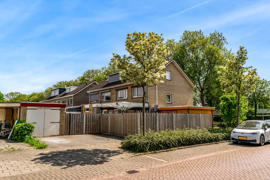 Foto 43 van Kamperfoeliestraat 44