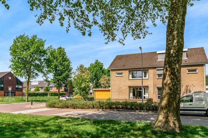 Foto 46 van Kamperfoeliestraat 44