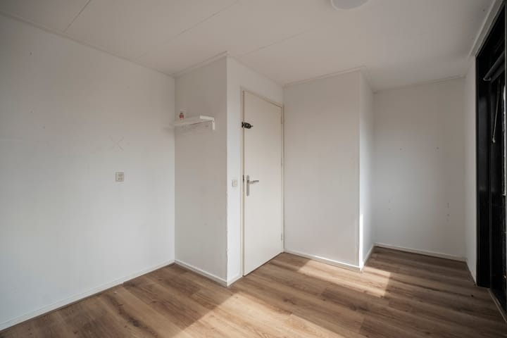 Foto 24 van Brouwerstraat 39