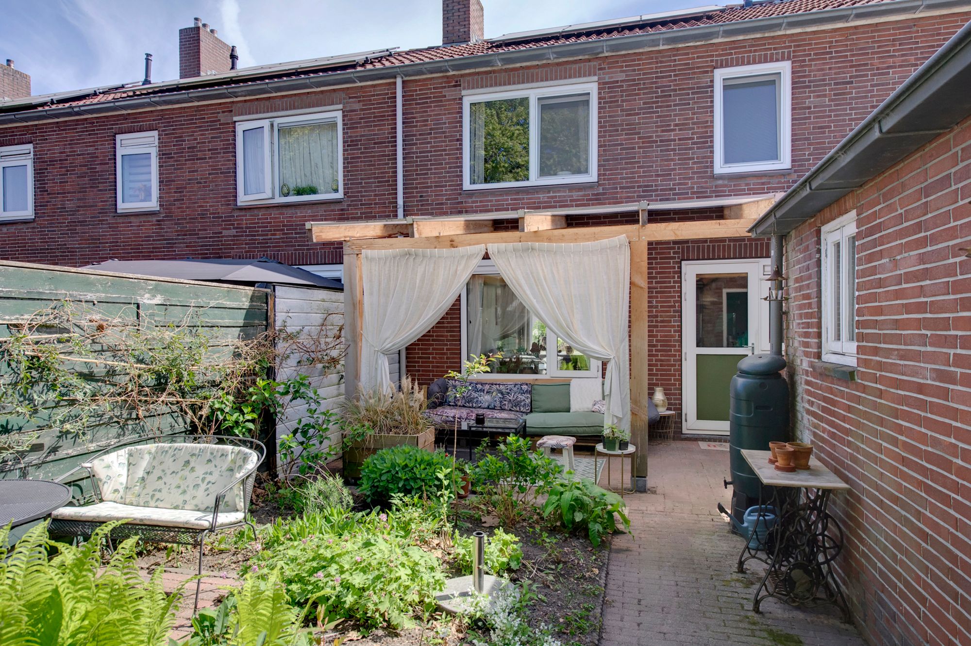 Foto 3 van M.A. de Ruyterlaan 50