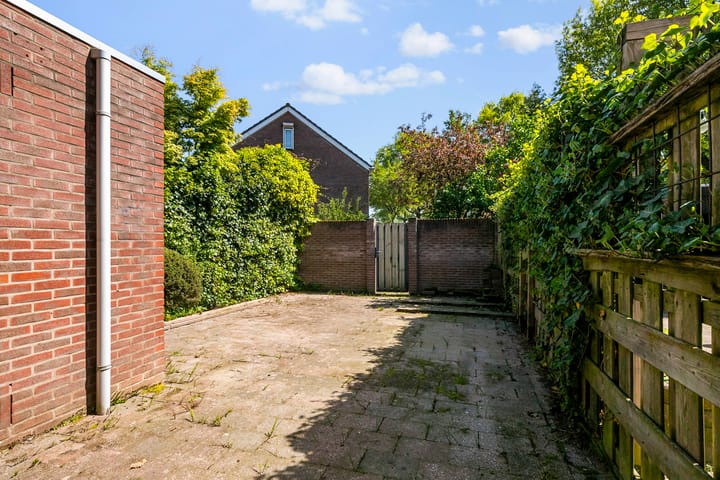 Foto 8 van Sperwerstraat 88