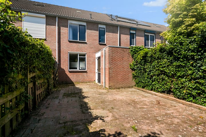 Foto 9 van Sperwerstraat 88