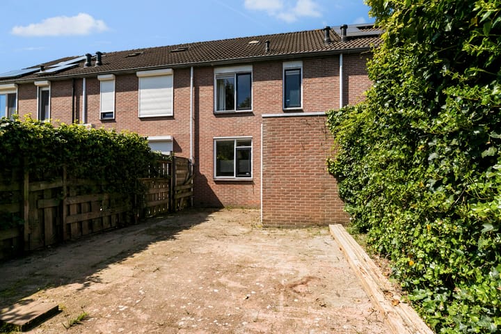 Foto 10 van Sperwerstraat 88