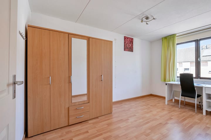 Foto 13 van Sperwerstraat 88