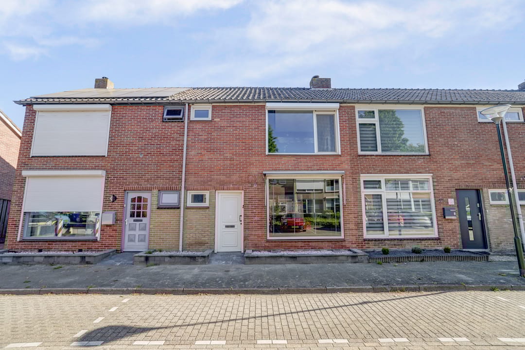 Photo 32 of van Galenstraat 9