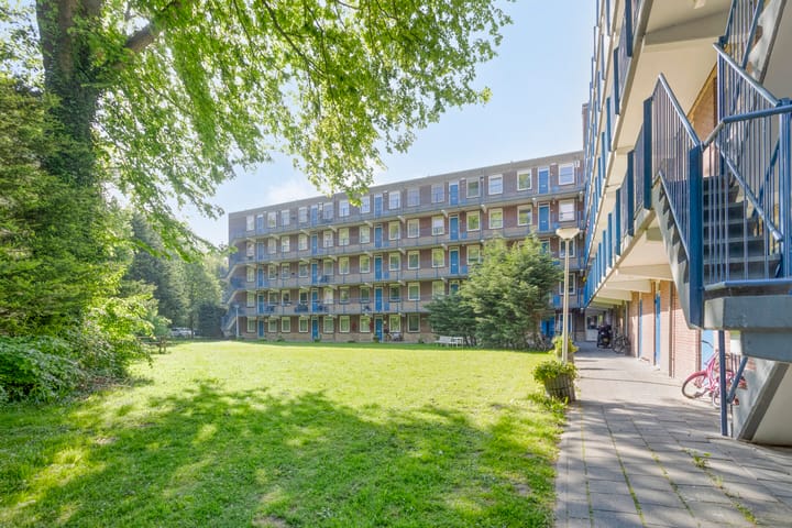 Foto 1 van Fluitekruidweg 62