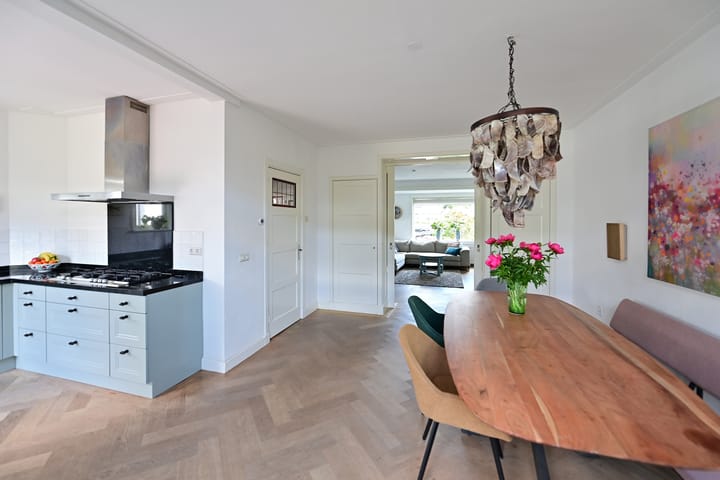 Photo 9 of Loosdrechtseweg 96