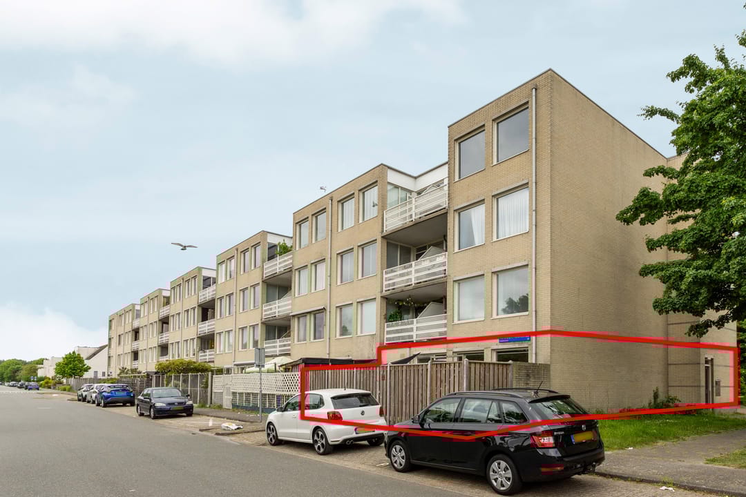 Photo 1 of J.T.P. Bijhouwerhof 141