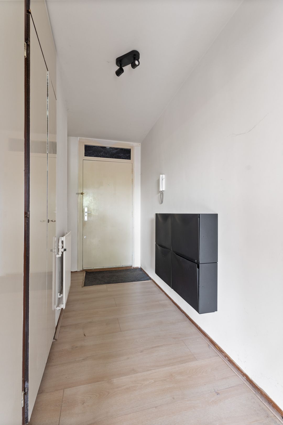 Photo 16 of J.T.P. Bijhouwerhof 141