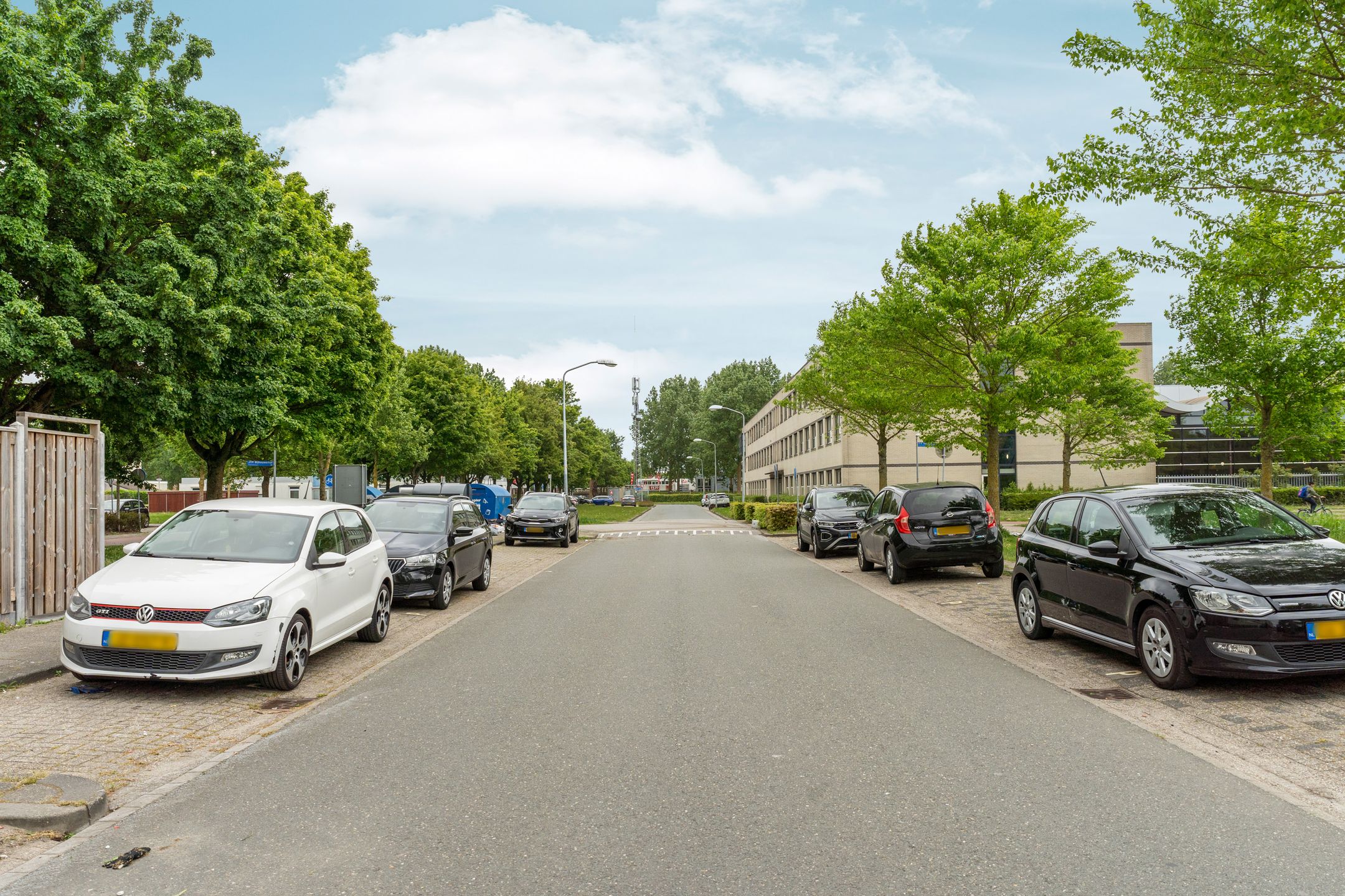 Photo 27 of J.T.P. Bijhouwerhof 141