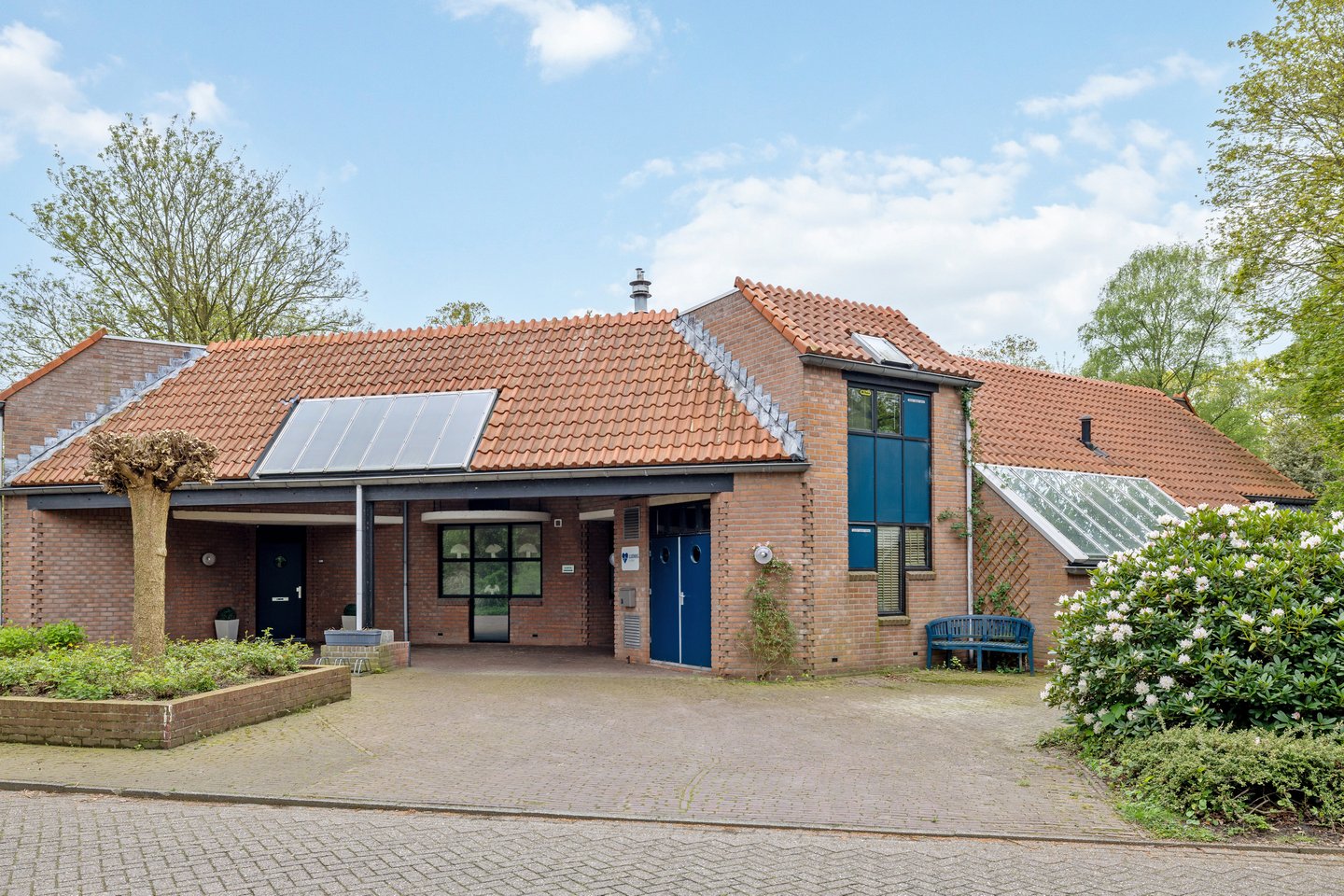 Bekijk foto 1 van Drostenkamp 1-a
